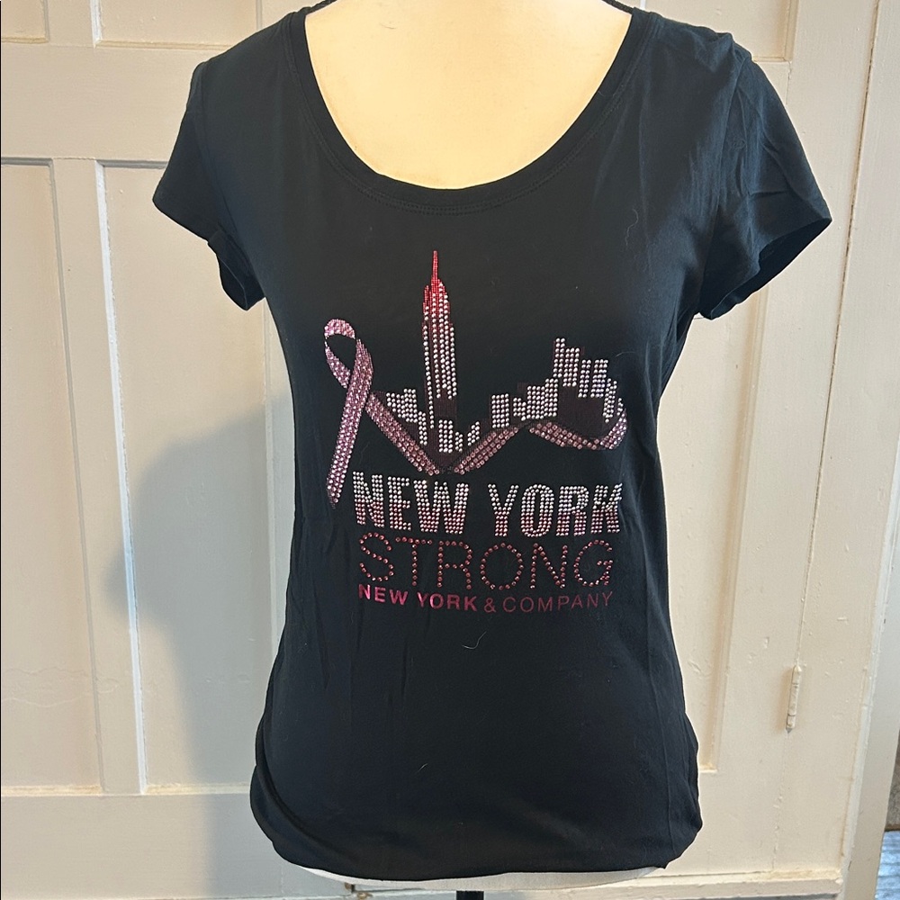 New York & Company Black Tee with Pink Graphic